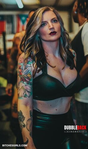 163444372599955346323839238161755390566 thumbnail