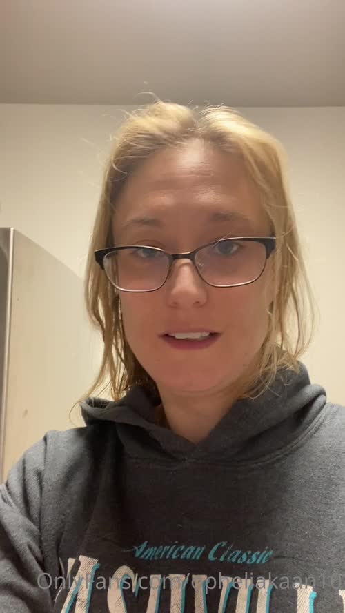 b7d2c6b961ecbd71e1bfe180290a6cf24b2286f1315c73d8447c48c6c9a38ca5 thumbnail