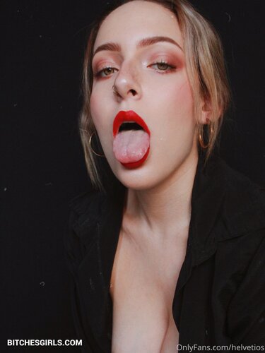 99201735636876469296359722005358412907 thumbnail