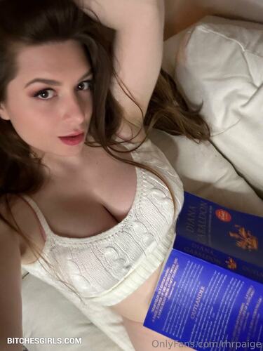 Paige J Redhead Nude Girl - Paige J. Onlyfans Leaked Photos