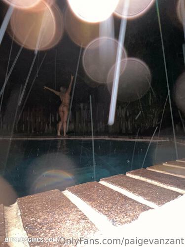 147162964954813116987217317357989367216 thumbnail