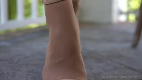 69233152003370863429822435704798428565 thumbnail