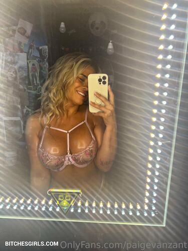 Paige Vanzant - Paige Onlyfans Leaked Nude Photos