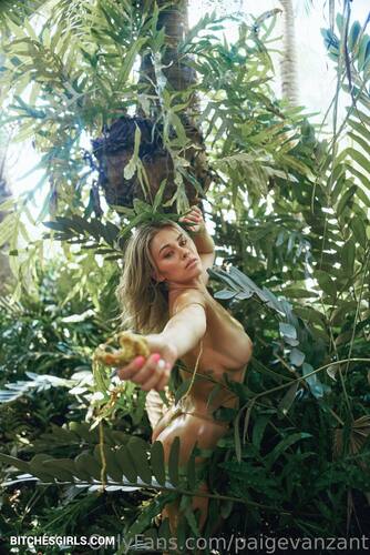 141901092657397510639564772847363351363 thumbnail