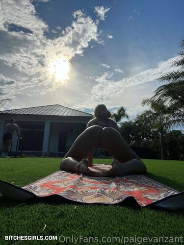 89940937349145379921490858801121501798 thumbnail