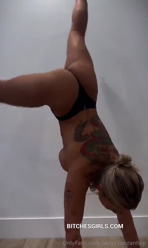 8b7c4fe4aa7f75f8ec7534ff1586612933c385f7e93376bf6f2fa2f147682687 thumbnail