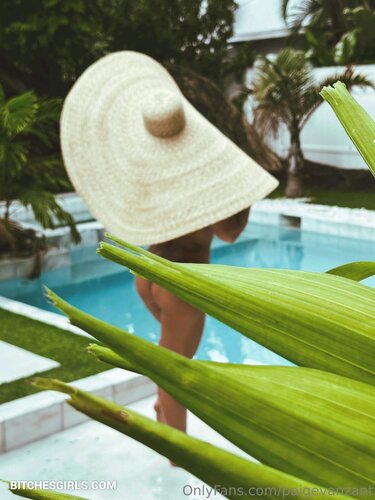 216056428679161474706503741769481222538 thumbnail