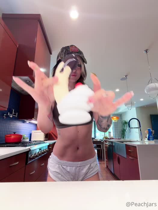 Peachjars Grey Eyes Nudes - Peachjars Onlyfans Tease Videos