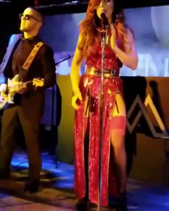 79fbce92aad32ec10fa4b182584cb75099666d3a6b752d8e400e10cfb0e05527 thumbnail