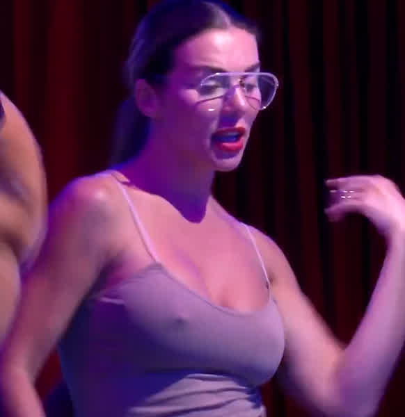 fd58833a05b2ffbe9474d844be8d9ed86e55978d82df5e7f86ead8bb10110269 thumbnail