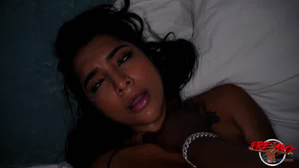 9bc1232bf077410e7f115ad24e71fd6aaba7f2f15f5a8cb3cec0f253a058c44f thumbnail