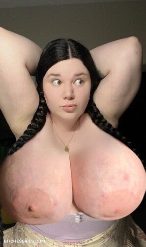 Penny Underbust - Penny_Under Onlyfans Leaked Nude Pics