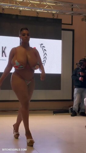 242153327005093082875075883545058748891 thumbnail