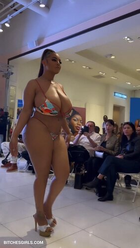 266217070106347917424255879433993984267 thumbnail