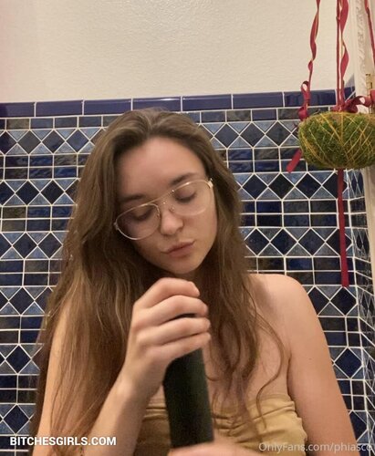 49257140015989353411335860027932126568 thumbnail