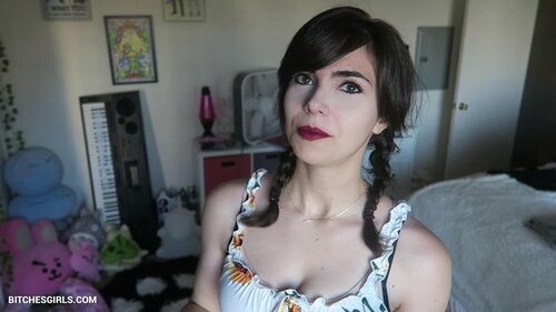 117046644467118385384503687063349260145 thumbnail