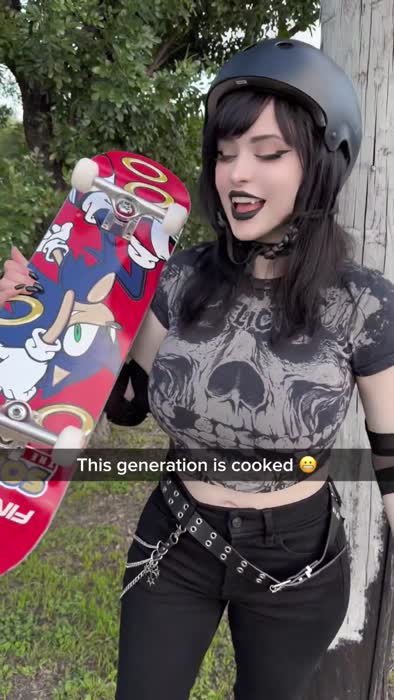 ff9d679e02f08126b32ff1f65b9e49a101255dd3b4a13bfc4c0e371df96a92a6 thumbnail