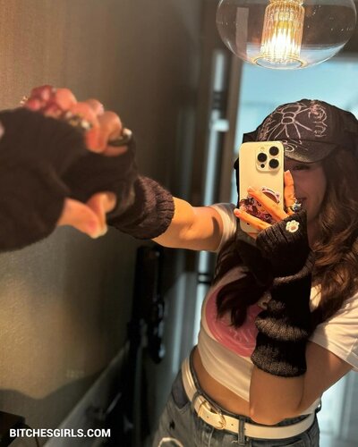 12232088502593623461886105512093317462 thumbnail