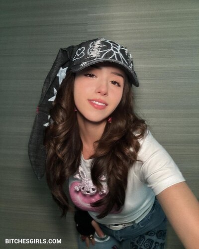 21186907799840170427011781282573114223 thumbnail