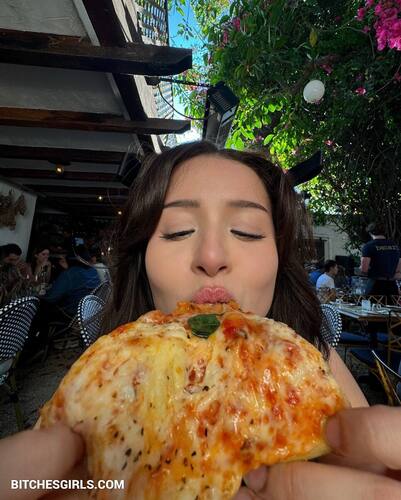 263038022454016277295480328748026261995 thumbnail