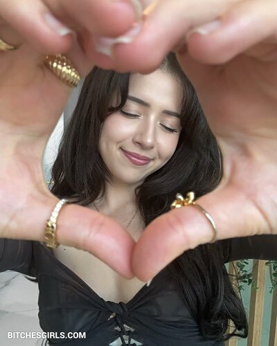 309851450796102874529671021453551297552 thumbnail