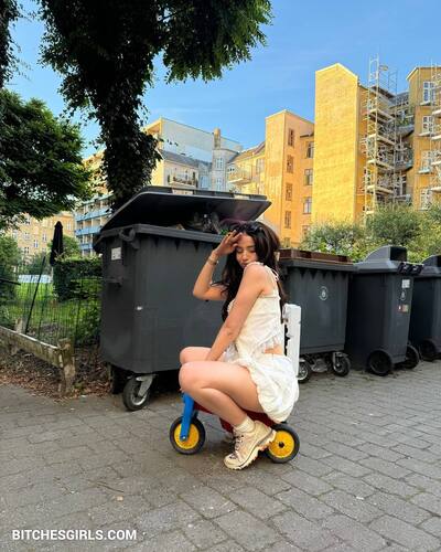 75401576002669598948849713280383051750 thumbnail