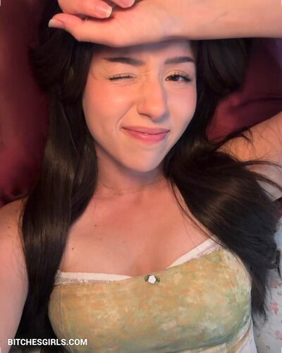 9277364861656787686104760610616515176 thumbnail