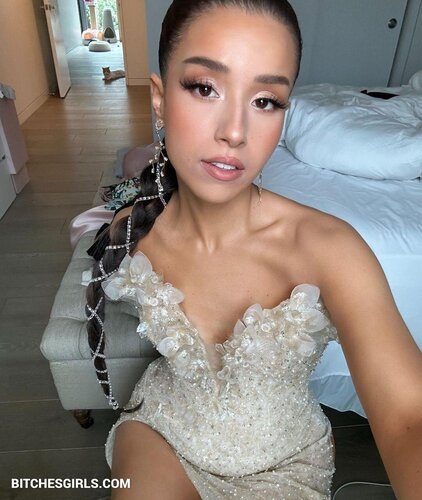 301387013569664800824532633236182651004 thumbnail