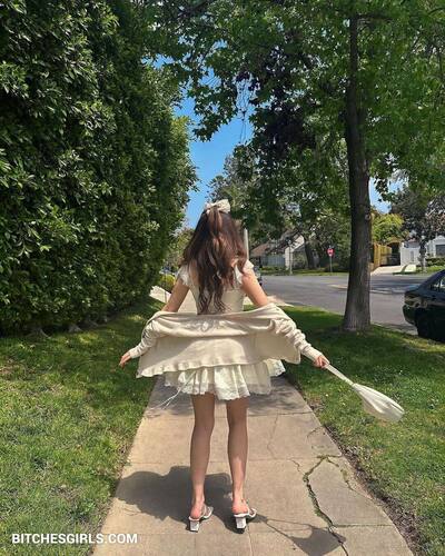 205448385084427251923036789884100903907 thumbnail