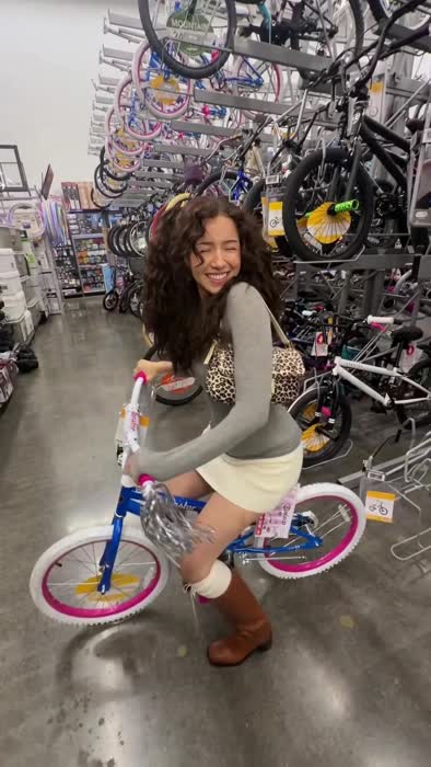 3bb87e24e21b547bb9129496e86ae0e865e9e7c43bb4039a59351da3ee28c073 thumbnail