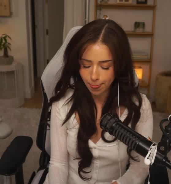 0a6cb68d435169aea2f15aae7a14a6c9fde042f03187e8bb3c798a00c4aa427f thumbnail