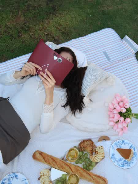 326690525dd6bd16c306358b9520ab050d89525d7936b2c1cb01b0ba2ccf97b2 thumbnail