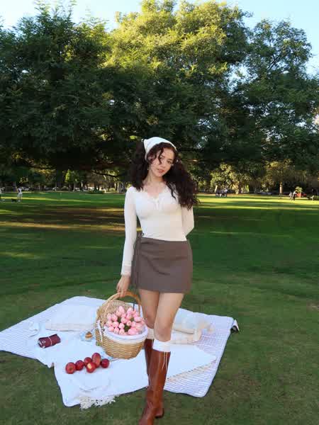 79544b5b6d51c394526cc2c275f1875069c36f69f162378735fc8f163aae2711 thumbnail