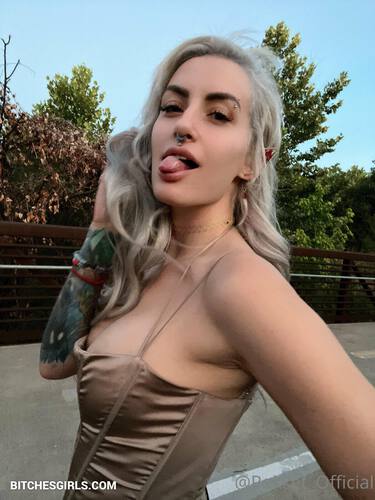 228108989118178780996564637332225535052 thumbnail