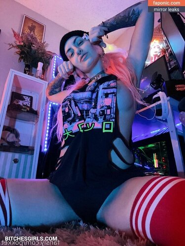 102487591761919773018557628660330541404 thumbnail