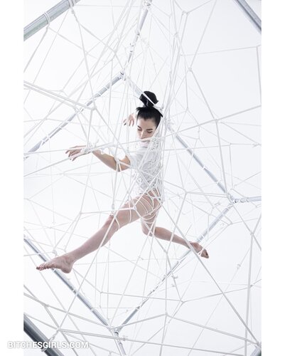 233178640797869124989088931794267850026 thumbnail