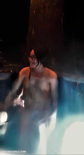 69854766643062422014620621028922290530 thumbnail