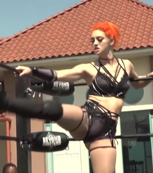 323055071500001471246735663663166821905 thumbnail