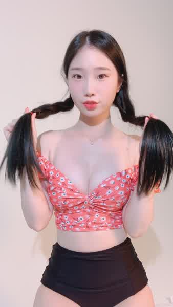 4b9ff9660577392986ecb2eab8ea65d05f4c4b77cbe9f41e33741b5ee827fbab thumbnail