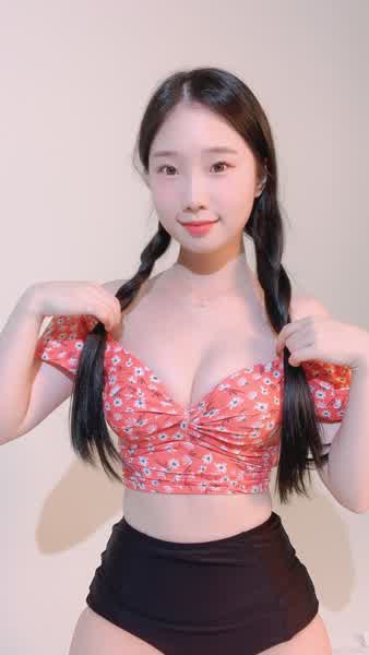 a8ef92d8e0178217e5b21cfd0329e459acd88a3afe1884faad6615632d737ea4 thumbnail