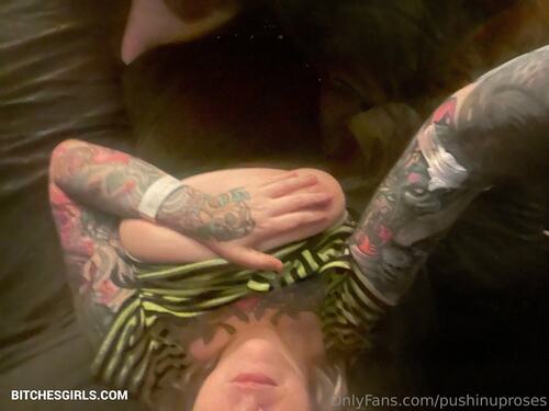 41641726290018324615664575566401912888 thumbnail