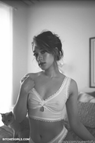 Queentofu Tofu_Games Cosplay Porn - Queen Tofu Patreon Leaked Naked Photos