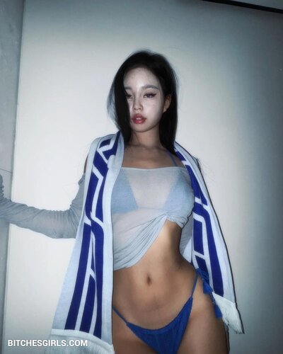 187096487202279872839559119955746162304 thumbnail