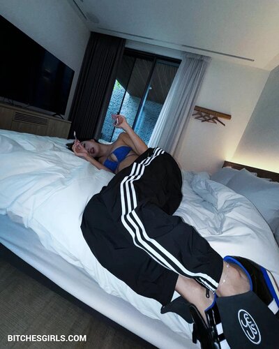 332128377940482413327383186242068263627 thumbnail