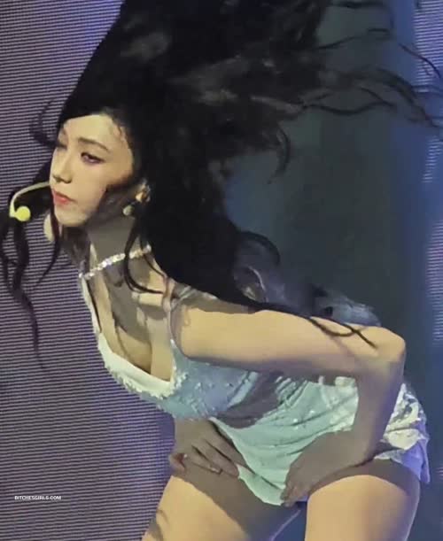 966e1fced74a166d355ffeb7a785f735c367d36125457c229fb2a3e9b9f922cf thumbnail