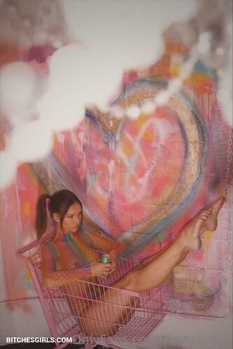 110593923693893555911605263852946446135 thumbnail