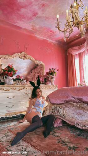 105587049652794281758848892676405626521 thumbnail