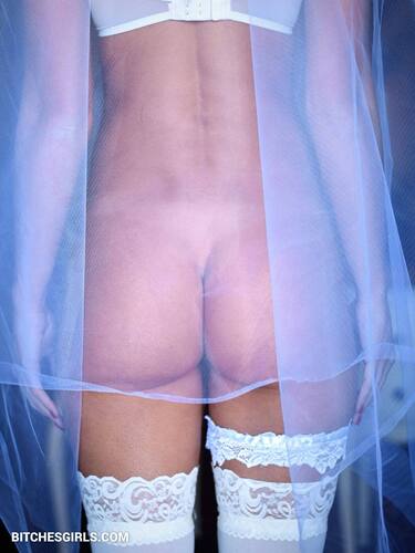 240833443568510549840363333968208825044 thumbnail