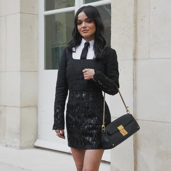 bbde62f26695106fa9ee53d3ea5f13c8849972742c2e70f079bdeb4e8c38902b thumbnail