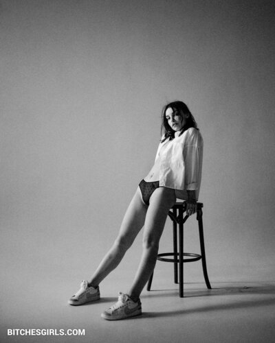 298941309774811820026263938600282304310 thumbnail